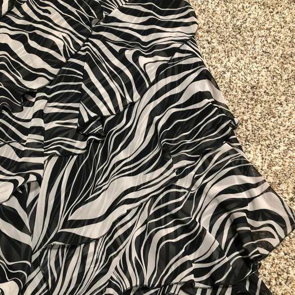 Robbie Bee Tiered Maxi Skirt Sz12 - Picture 4 of 5